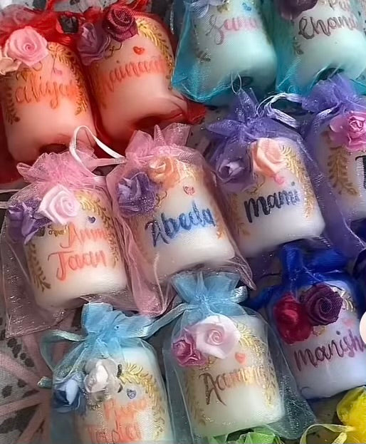 Mini candle favours